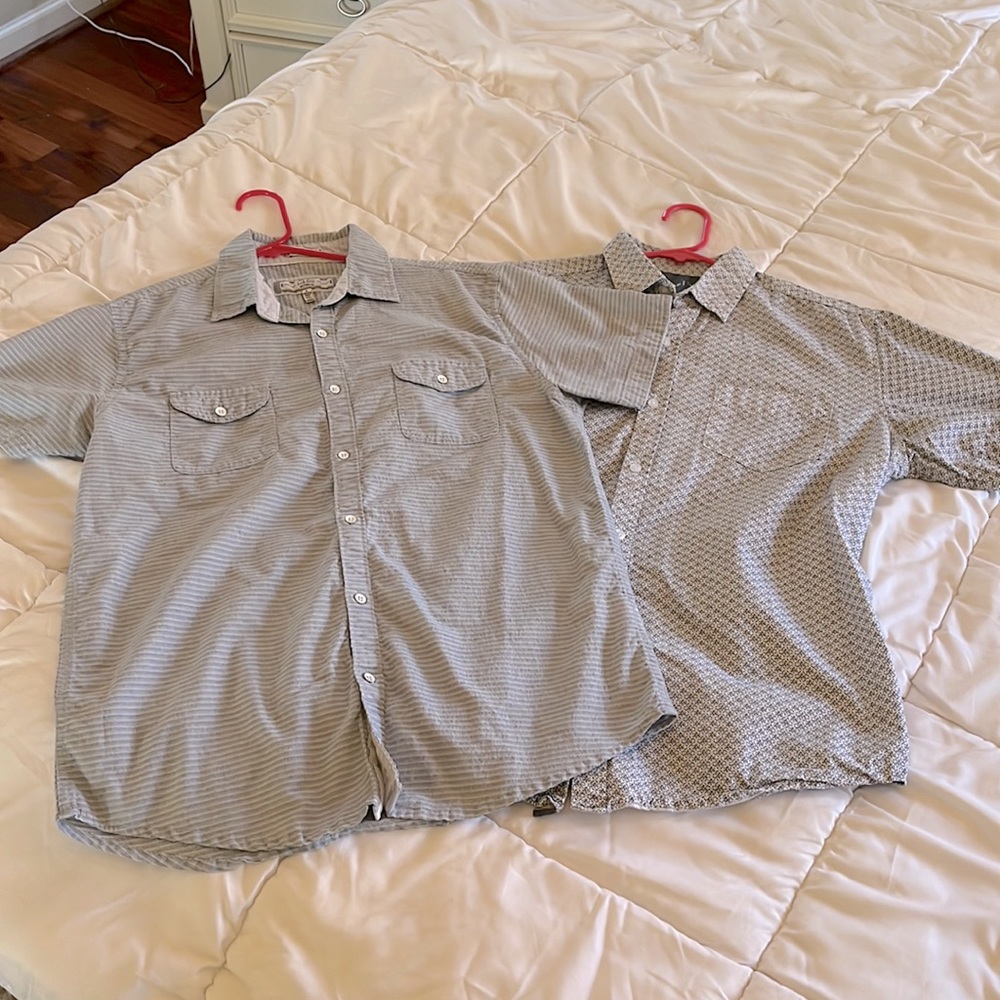 Men’s button down Large